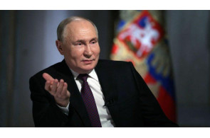 <p><b>Putin bu gün nə edir?</b></p>