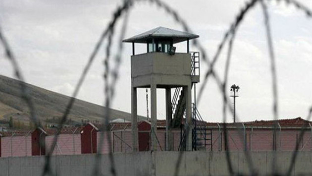 <p><b>Saleh Səmədovun işdən qovulmuş oğlunun <font color="#ff0000">YERİNƏ TƏYİNAT OLUB&nbsp;</font></b></p>